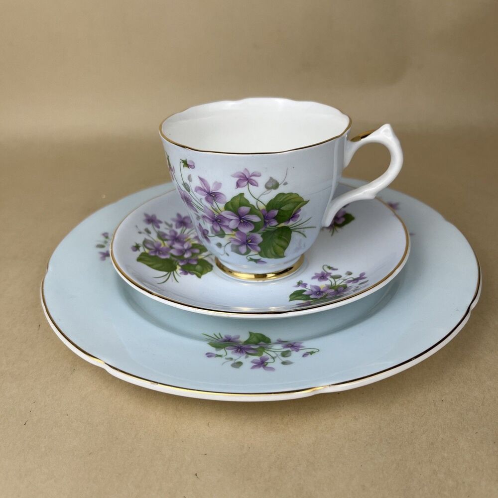 HTF VTG Royal Grafton Fine Bone China “Violets” Teacup Saucer Plate Trio England
